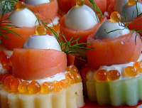 Перепелиные яйца в морском стиле