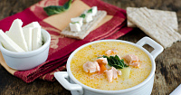 Рыбный суп с молоком, рисом и сыром